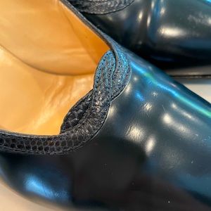 Exceptional Italian leather / lizard detail